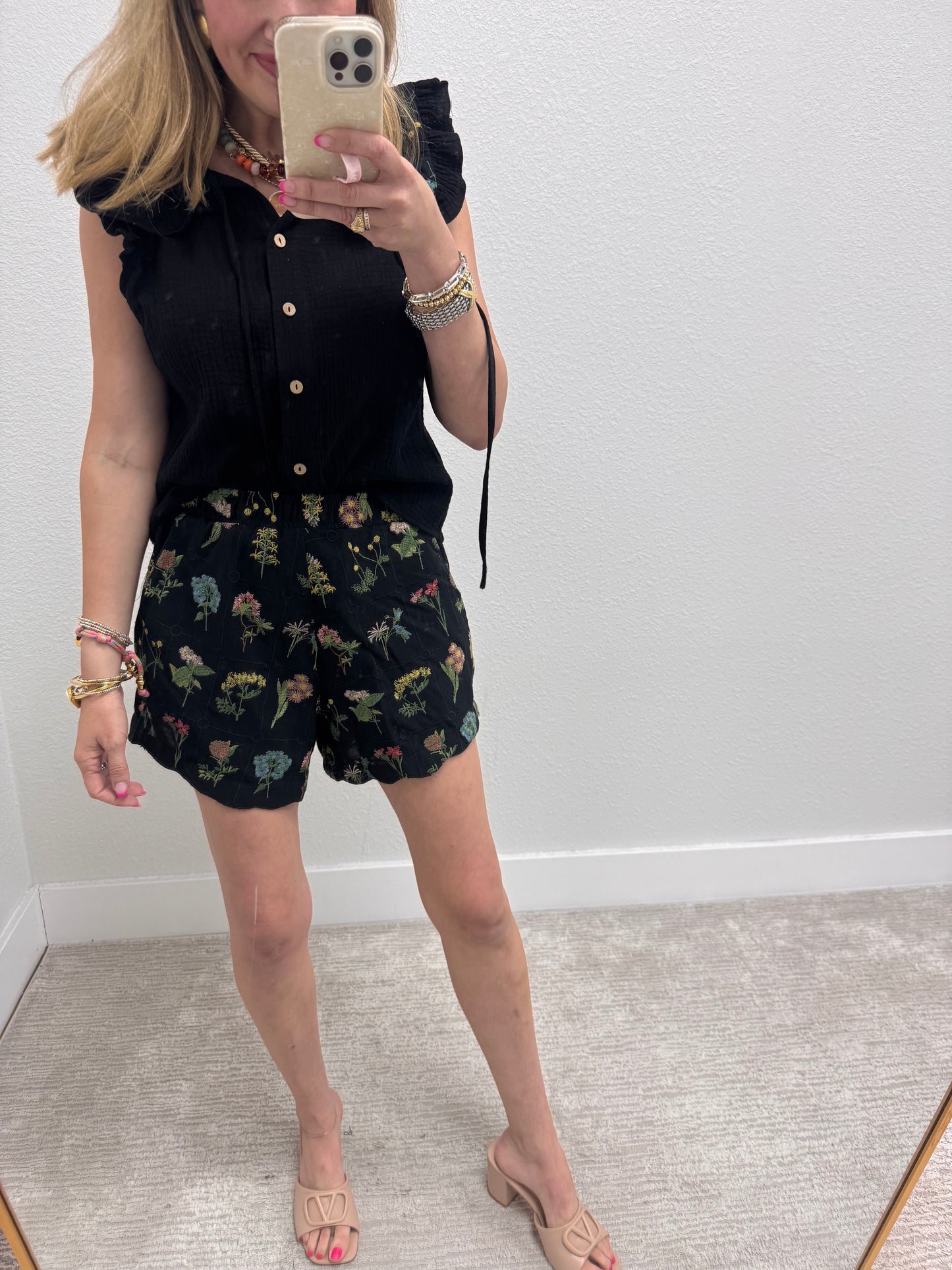 Black Needlepoint Knit Two Piece Short Set
