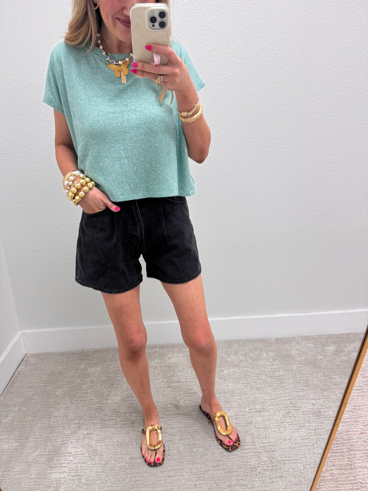 Black JBD Pleated Denim Shorts