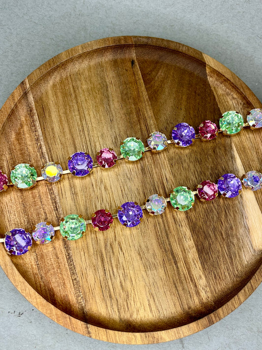 Light Multi Crystal Stone Magnetic Necklace