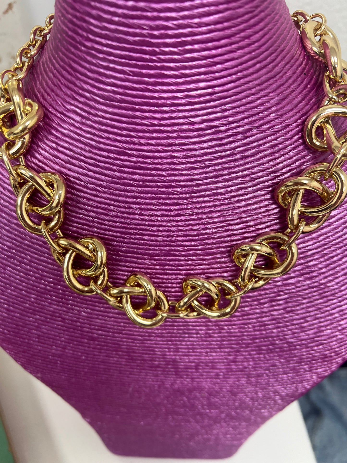 Gold Twist Knot Chain Necklace