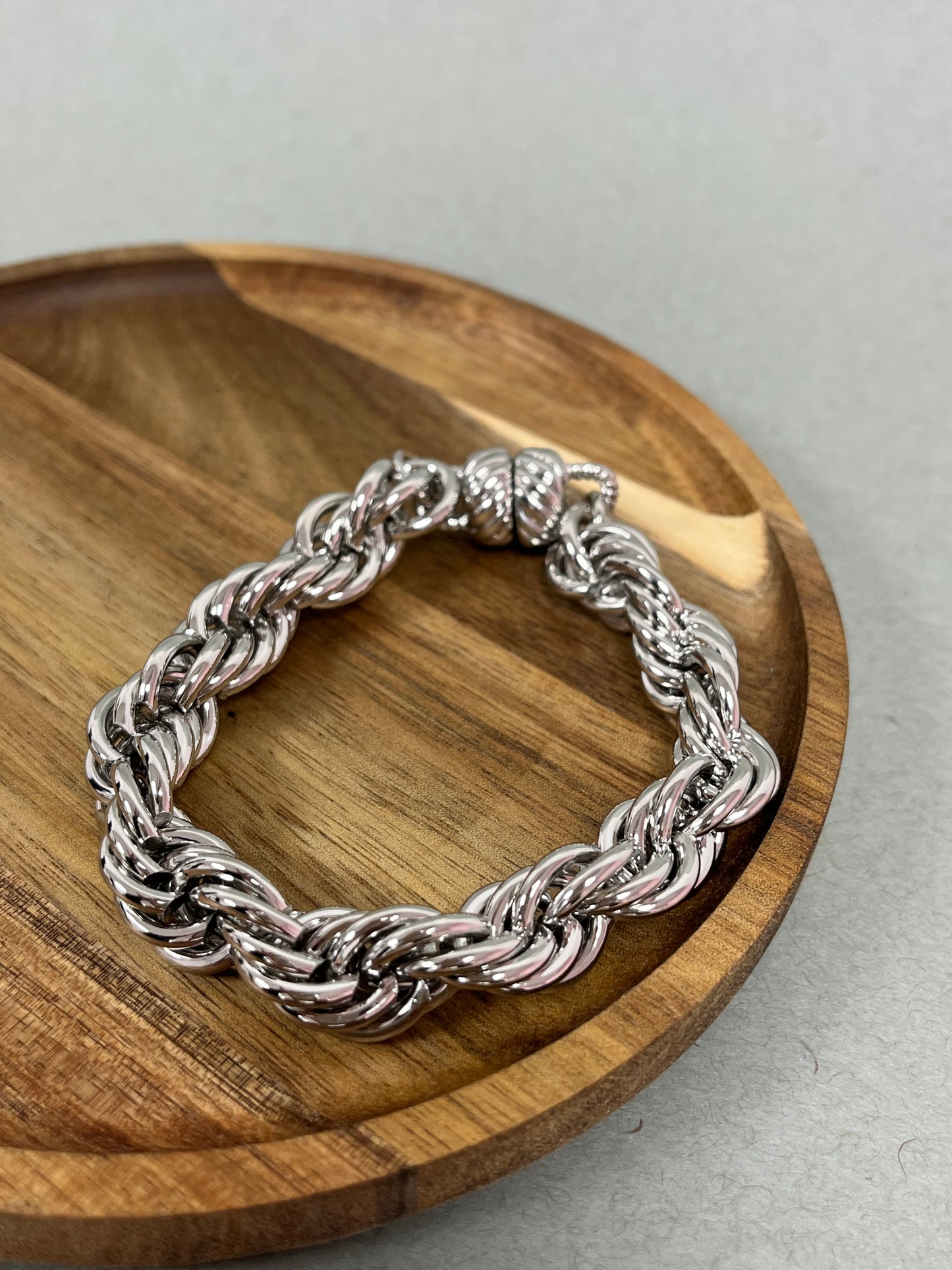 Thick Cable Magnetic Bracelet (Silver and Gold)