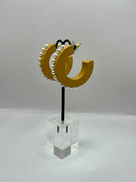 Pearl Studded Wood Hoops