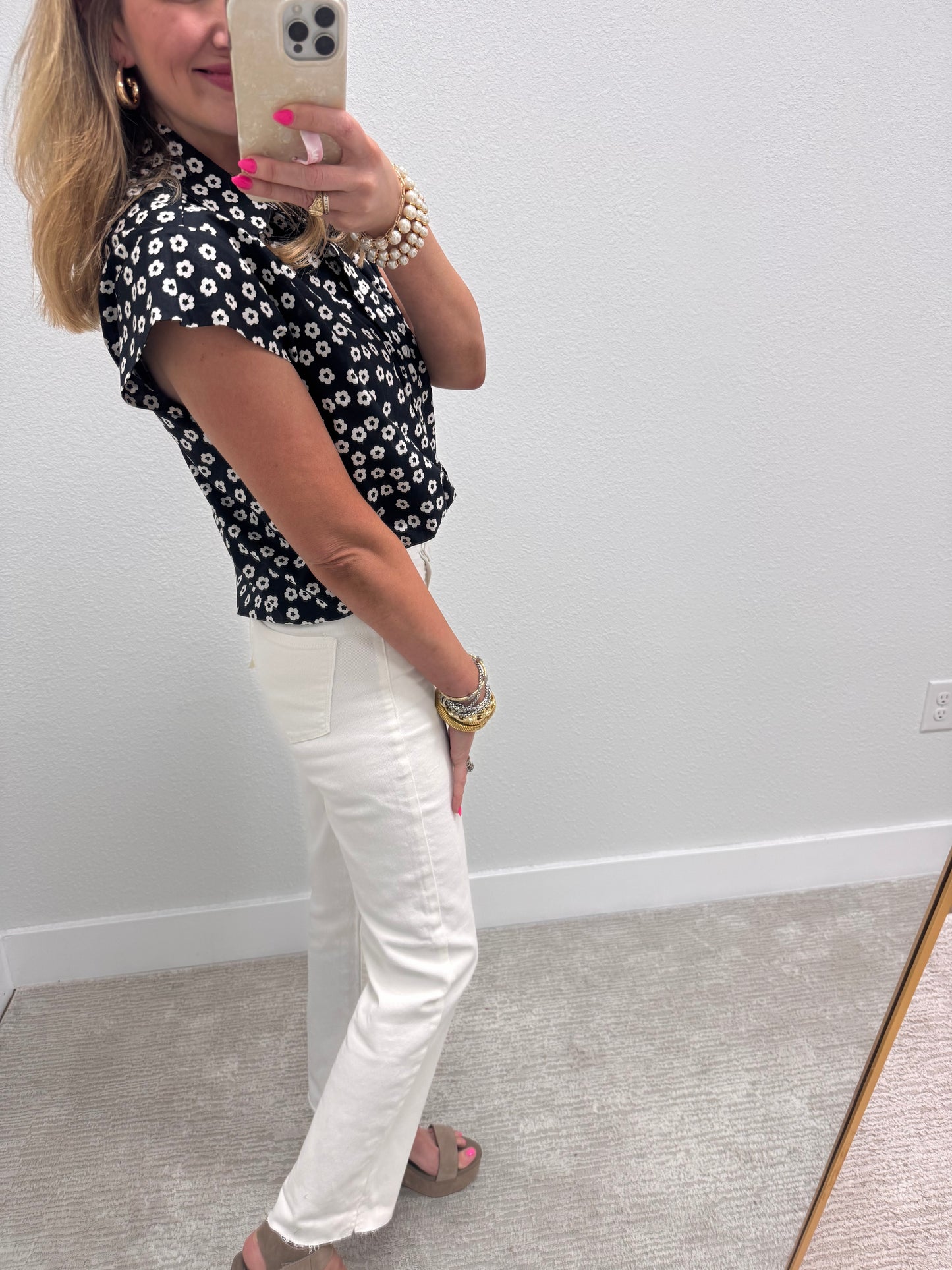 Black and White Flower Button Top