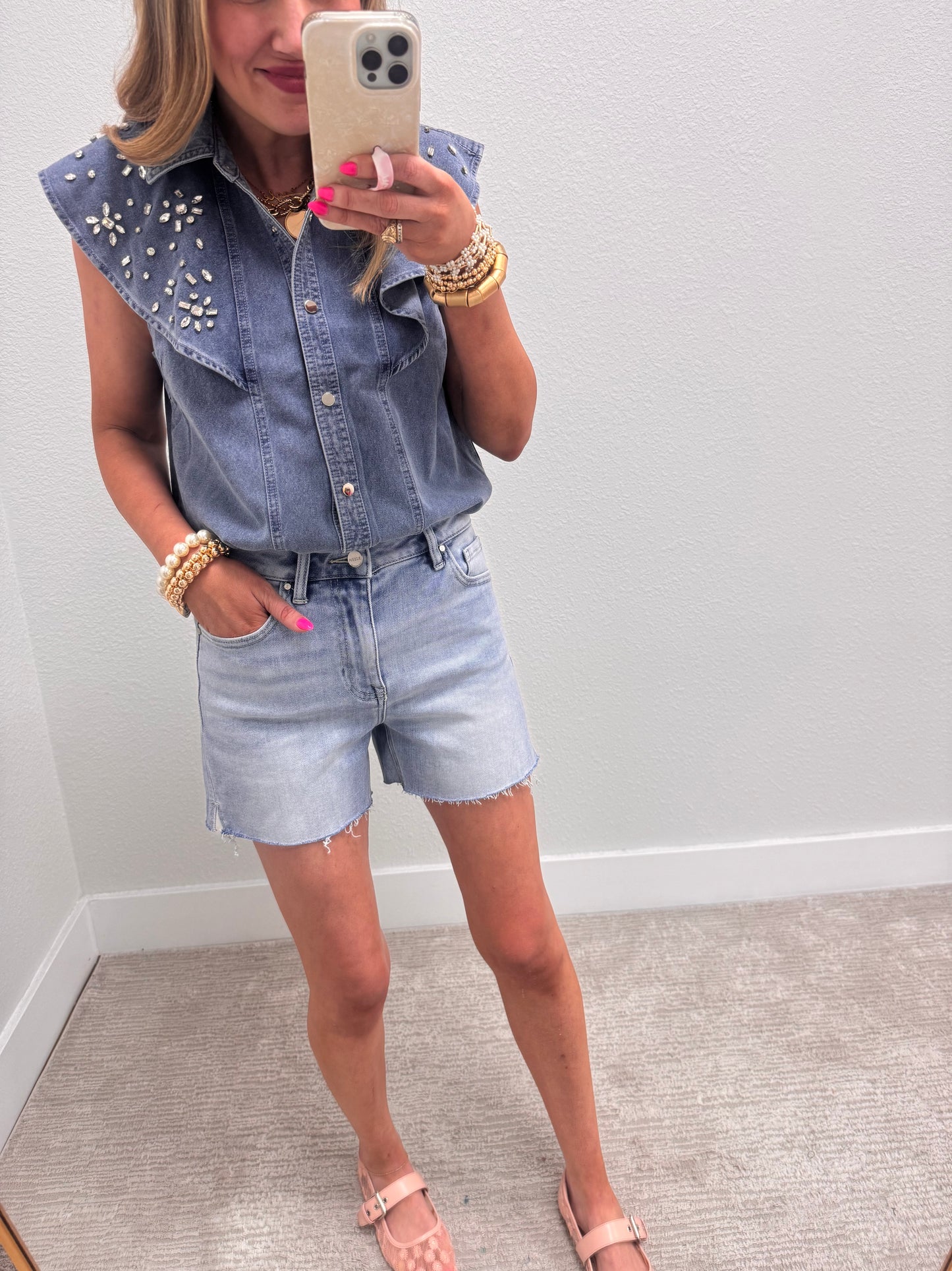 Risen Light High Rise Raw Cut Hem Side Slit Denim Shorts FS