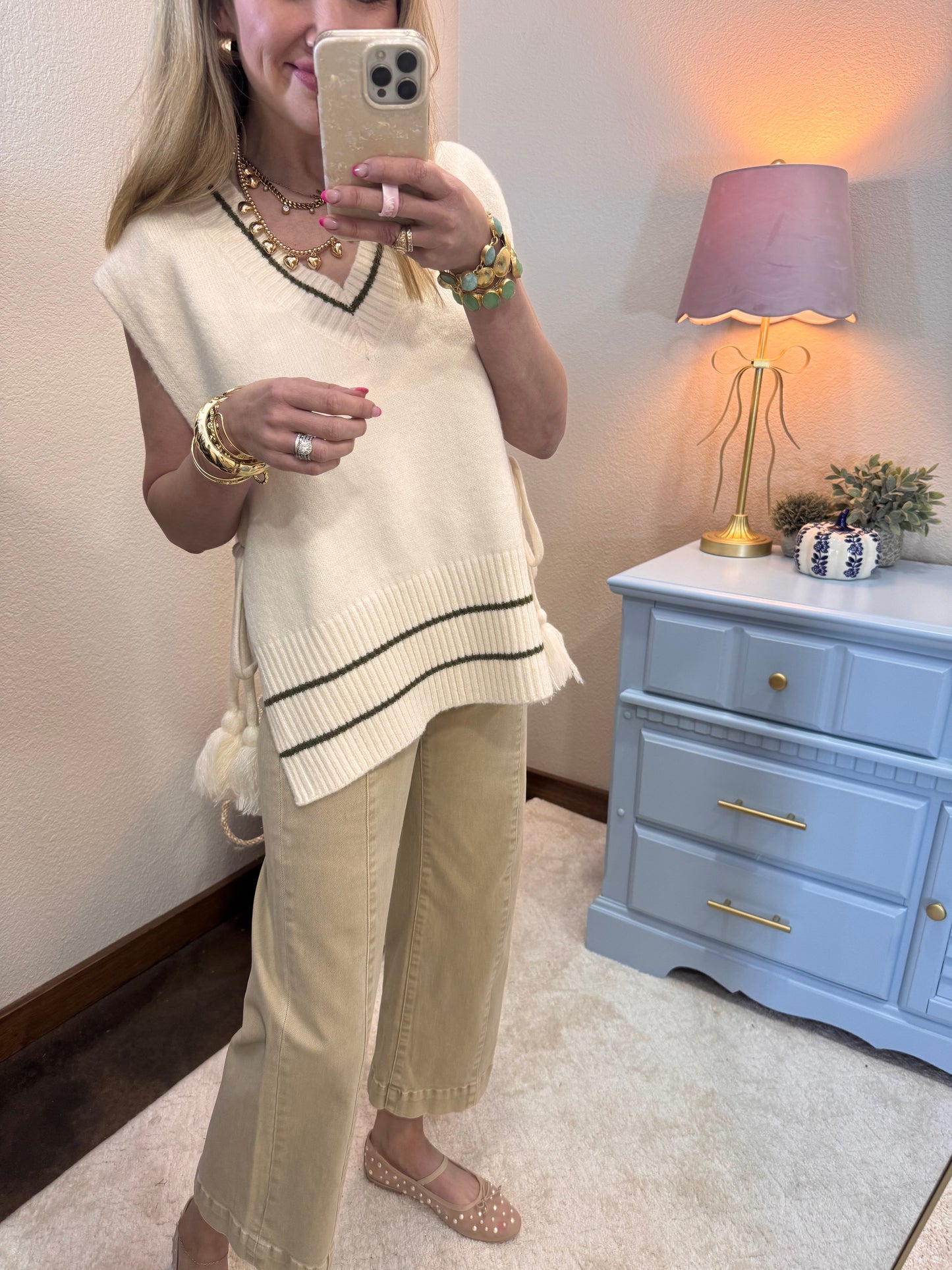 Cream Tassel Detailed Sweater Vest Top
