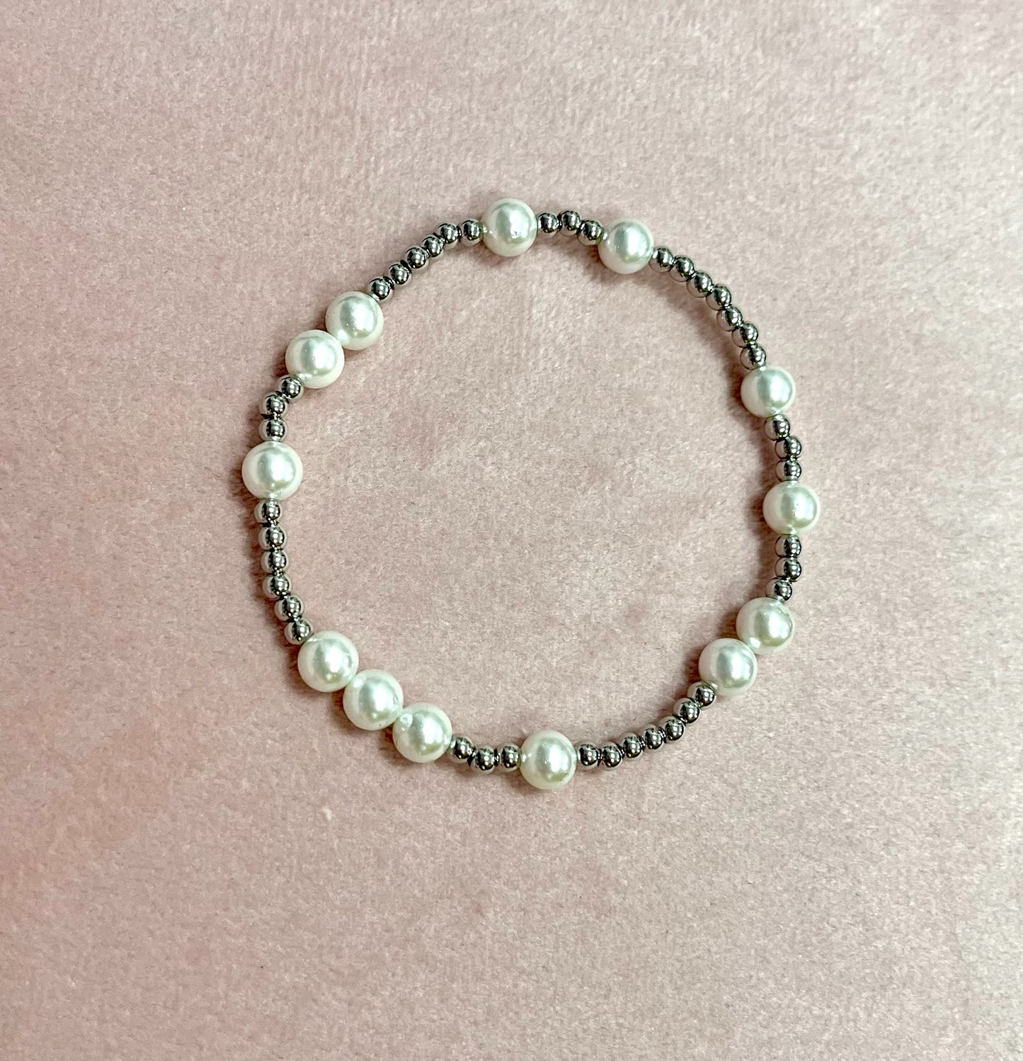Luxe Silver Pearl Bead Bracelet Style B