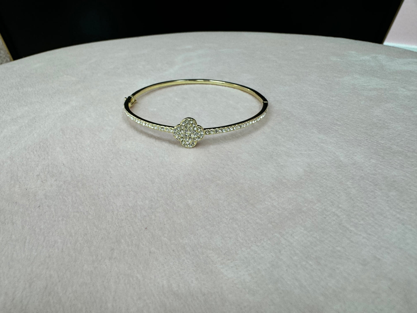 Crystal Clover Bracelet
