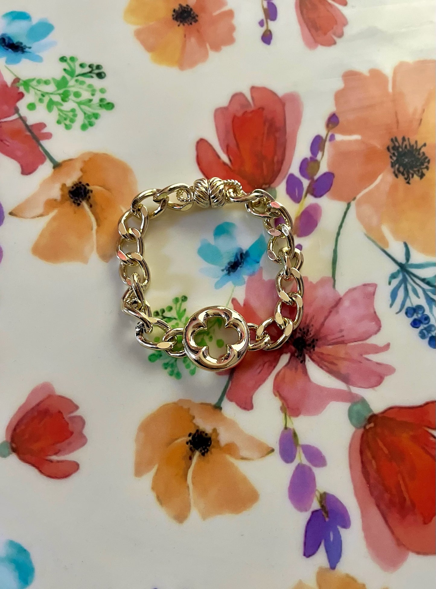 IP21 14K Dipped Magnetic Clover Bracelet