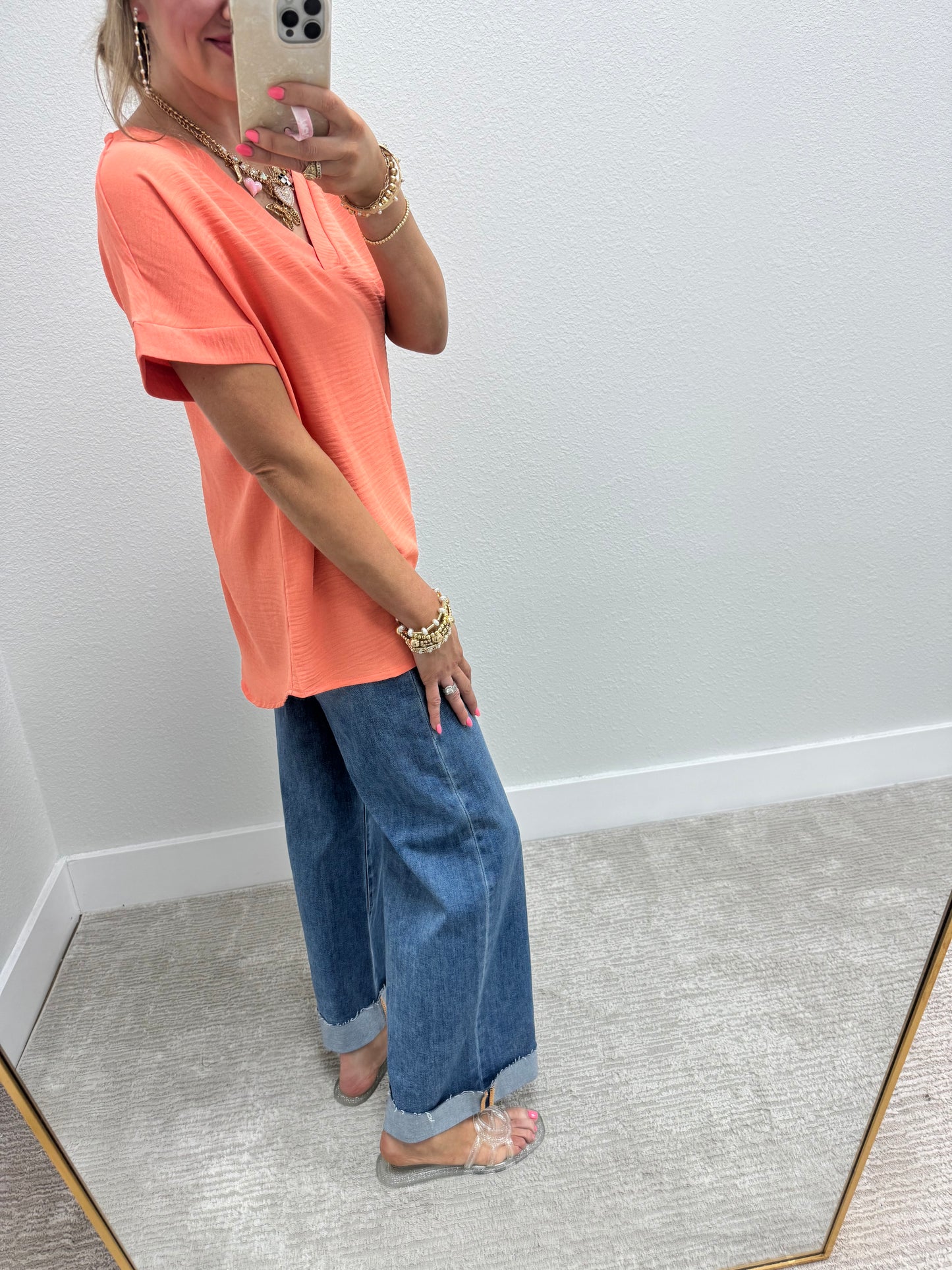 Coral Poly Woven V-neck Short sleeve