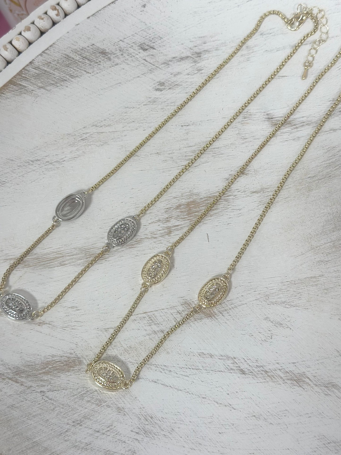 3 Oval Chain Gold and Silver