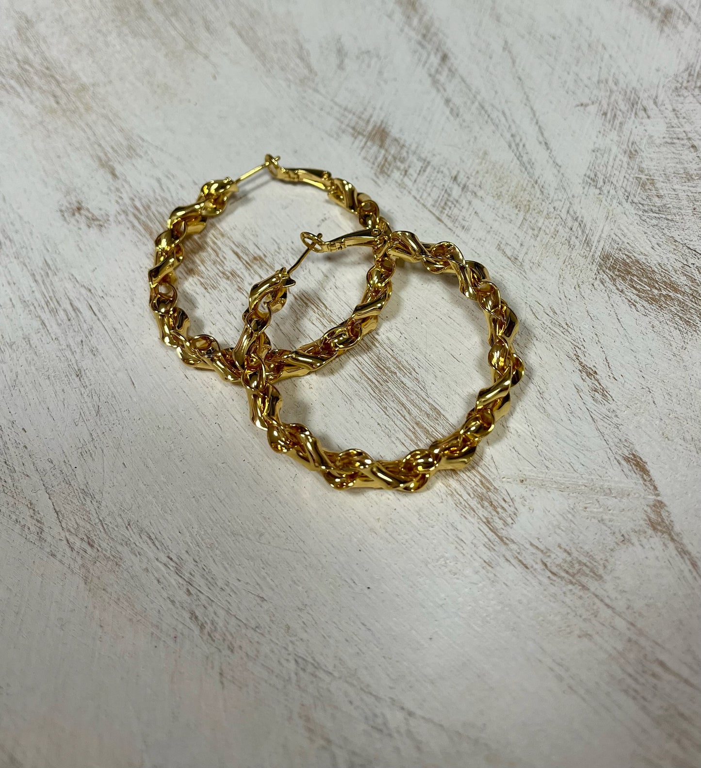 IP30 Dip Twist Hoop (Silver and Gold)