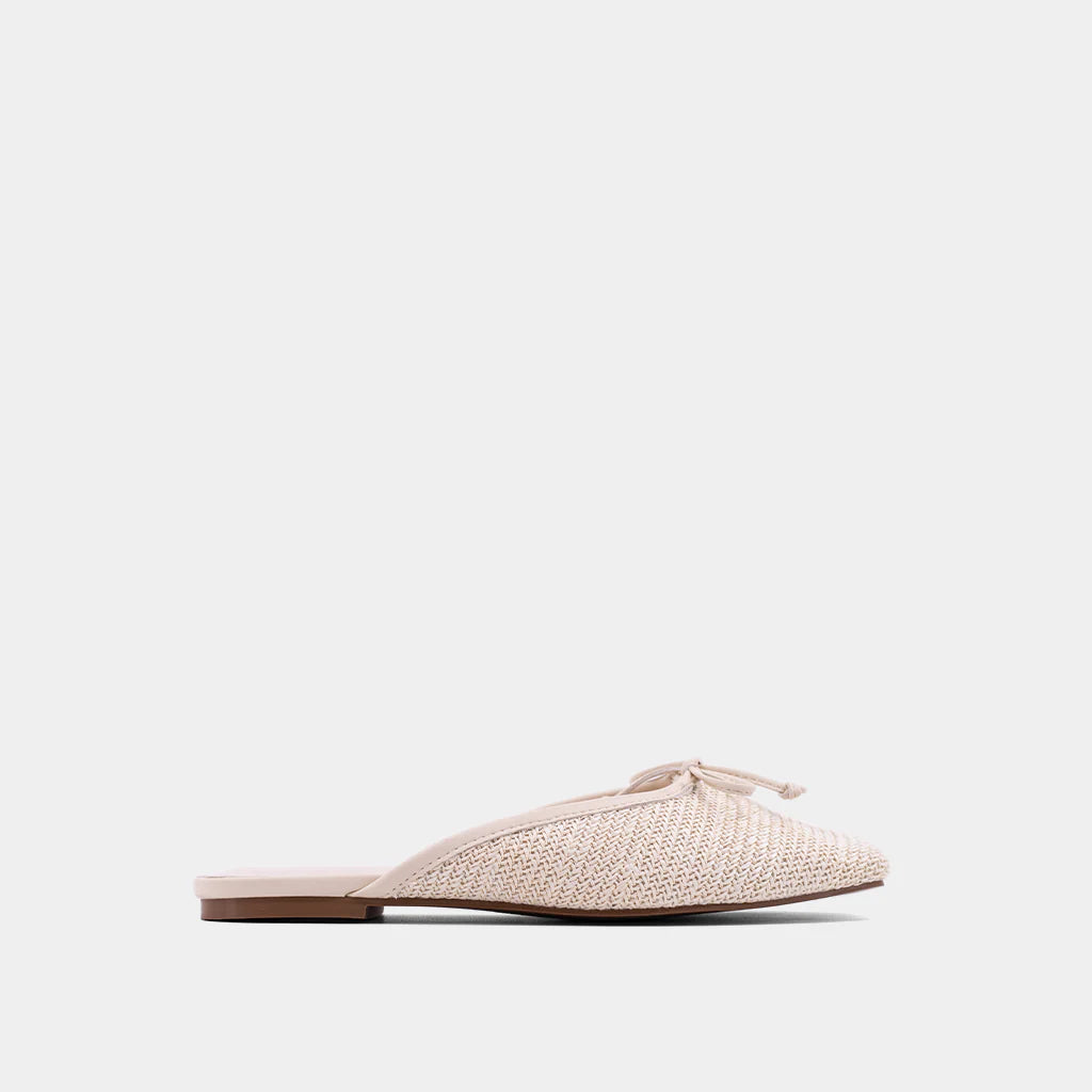 Andrea Flat Mule- Bone Woven