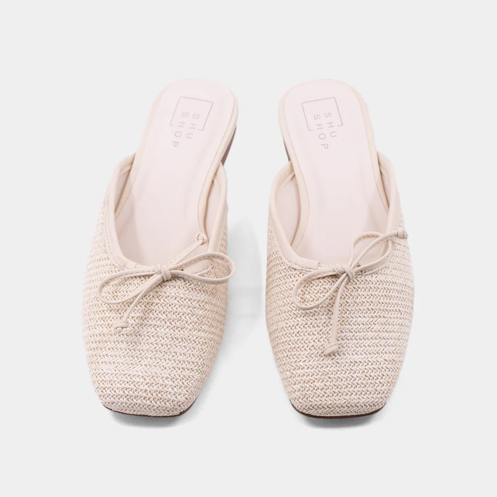 Andrea Flat Mule- Bone Woven