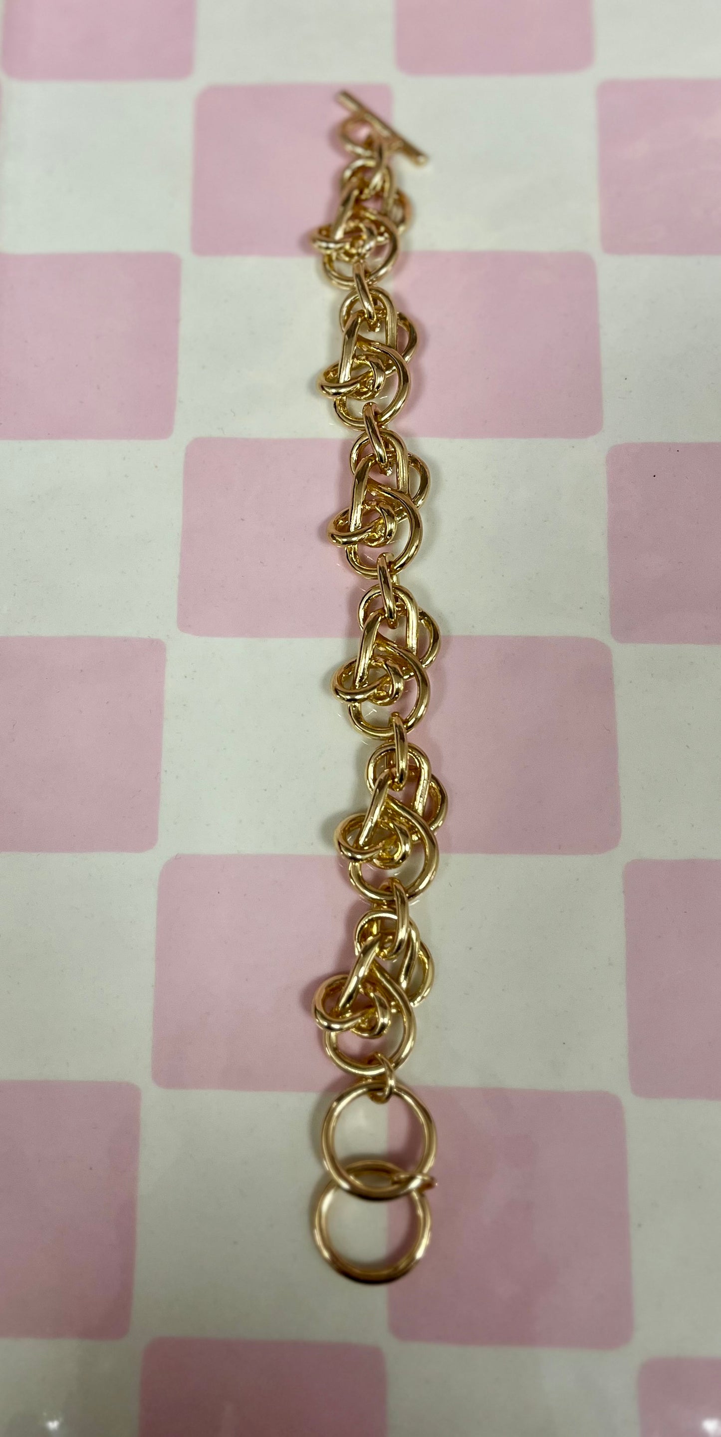 Gold Knot Link Bracelet