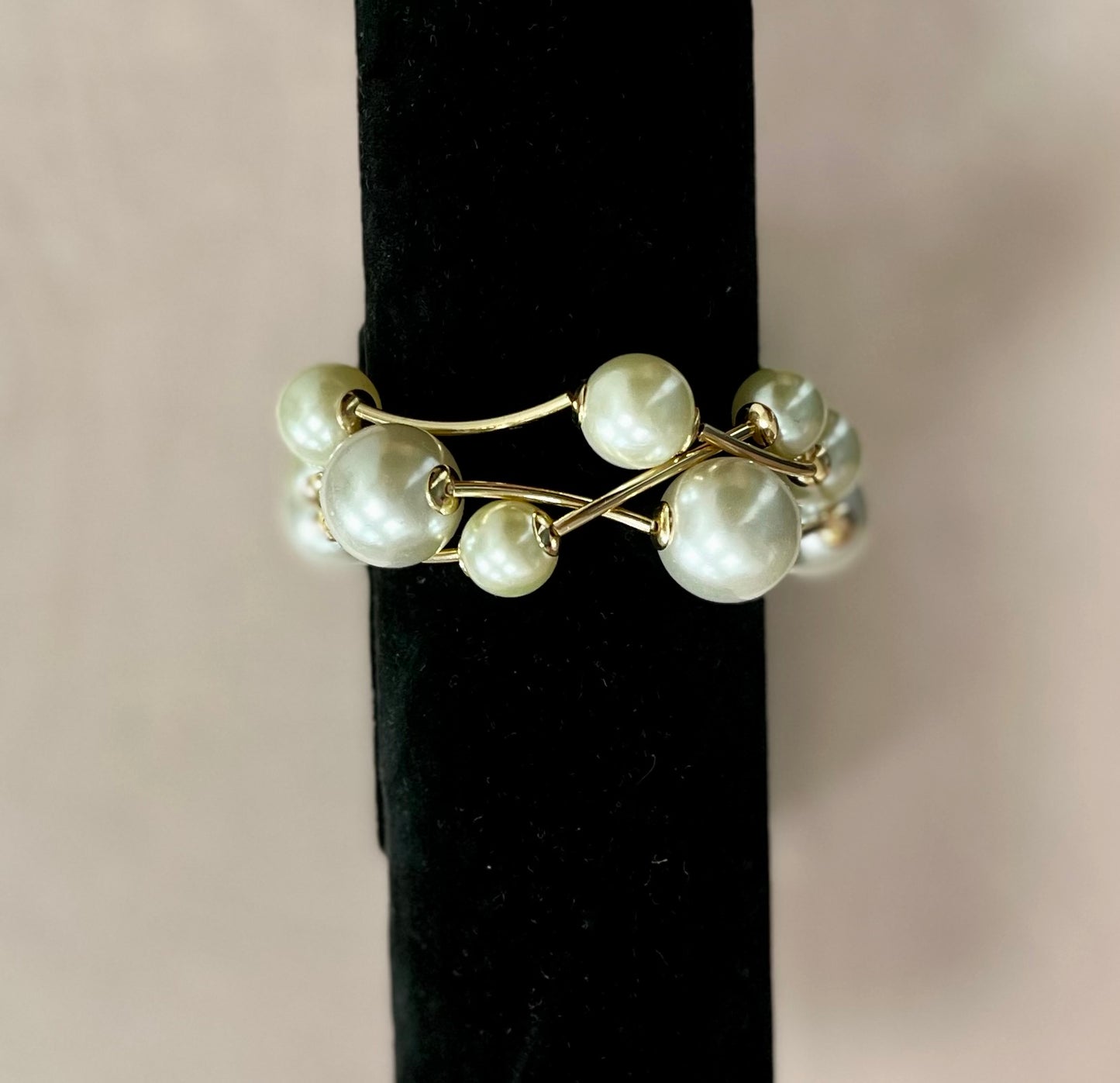Set of 3 Multi Size Pearl Bracelets
