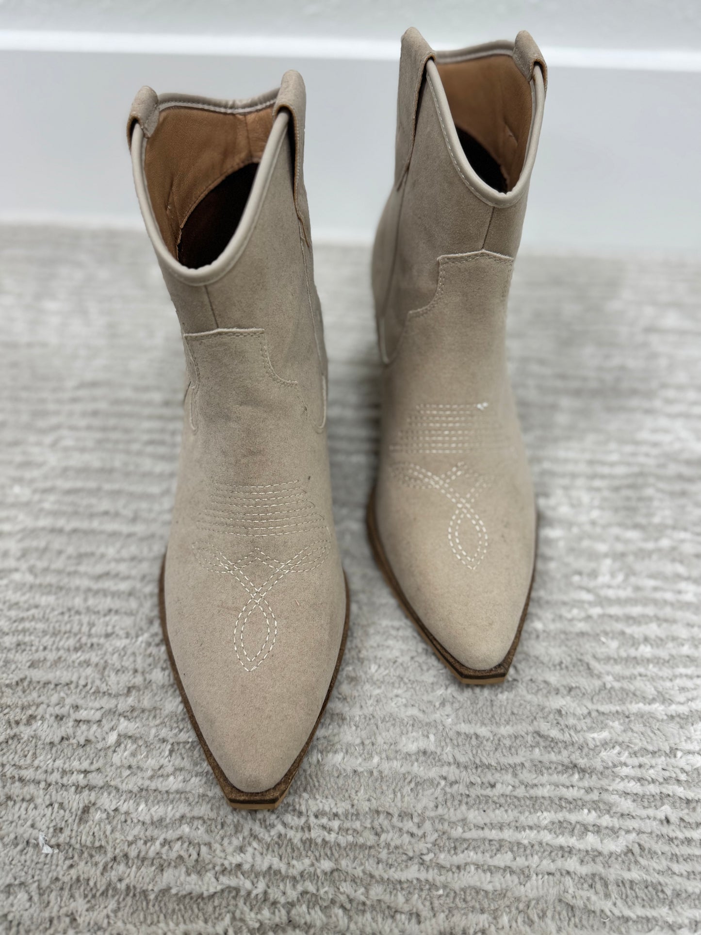 Bone Suede Bootie FS