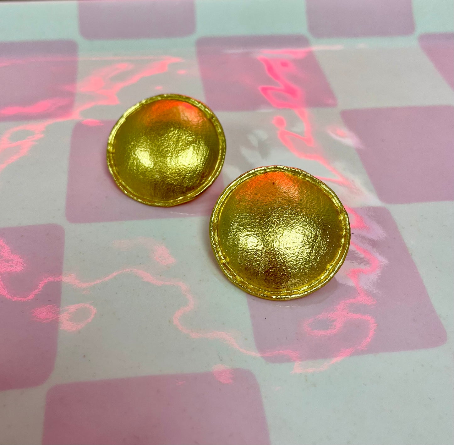 Luxe Antique Circle Stud Earrings