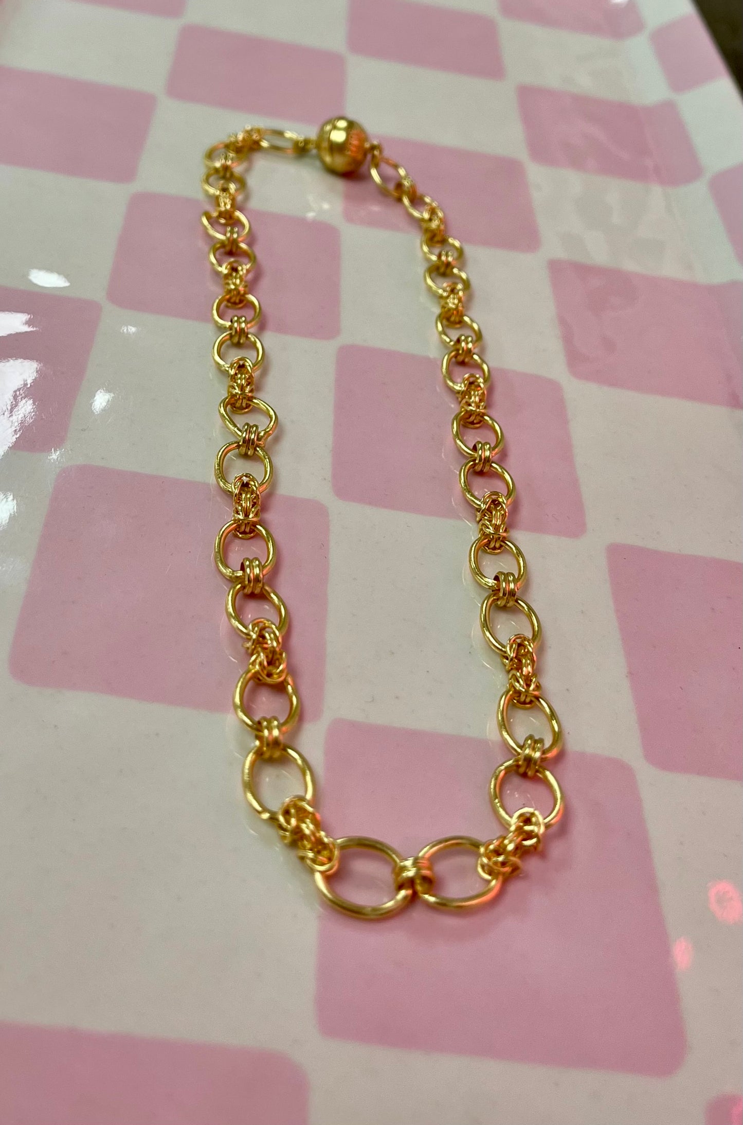 Luxe Antique Magnetic Style 5