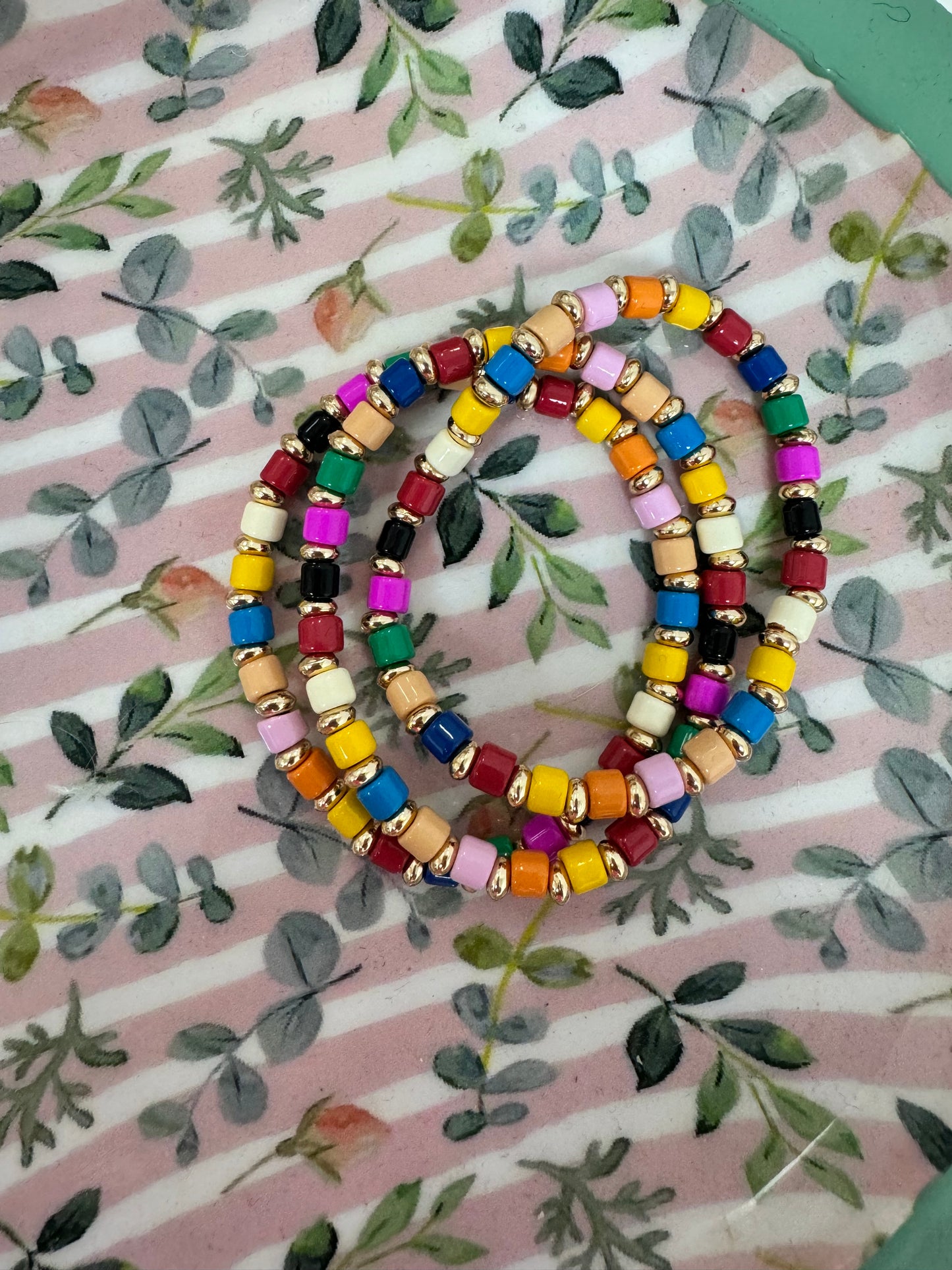 Set of 3 Colored Bracelet Set