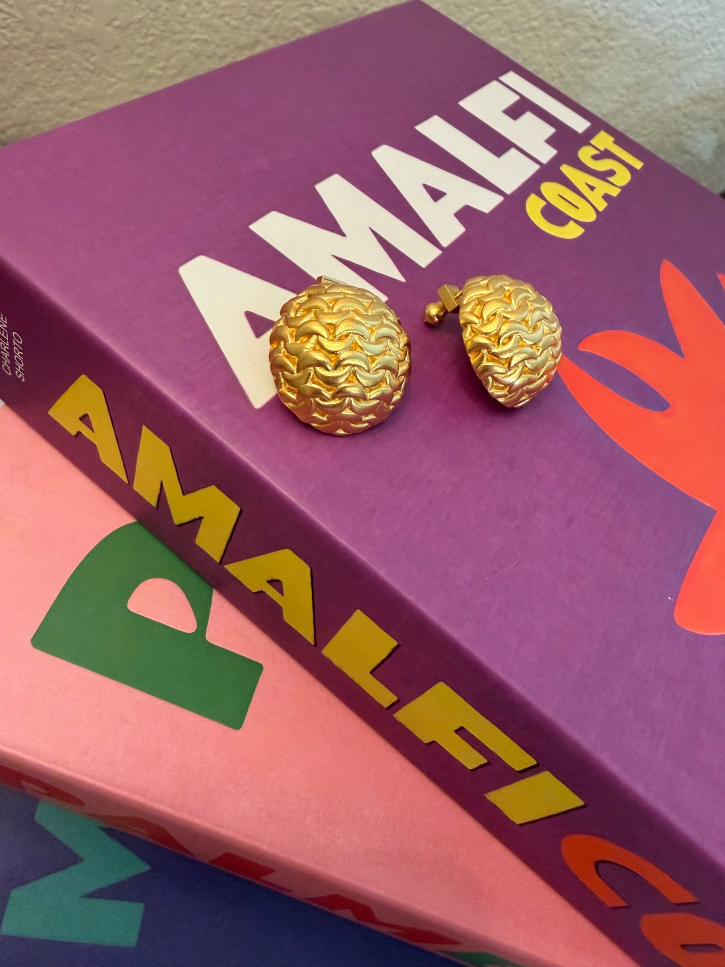 Lux Round Gold Stud Earrings