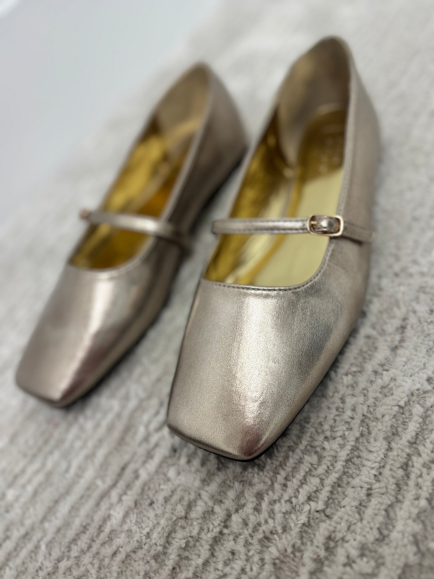 Gold Adele Flats FS