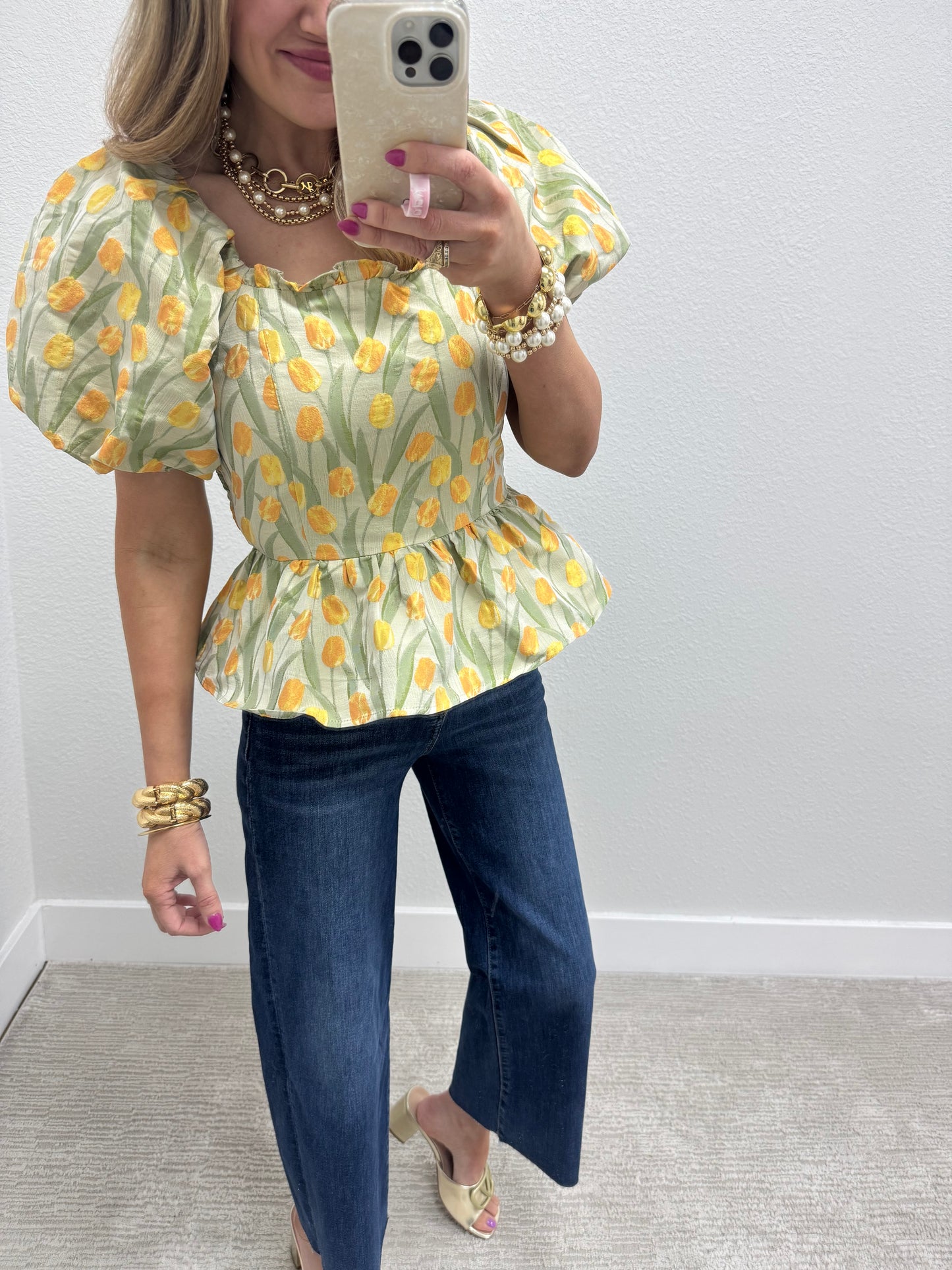 Floral Jacquard Peplum Top with Bubble Sleeve