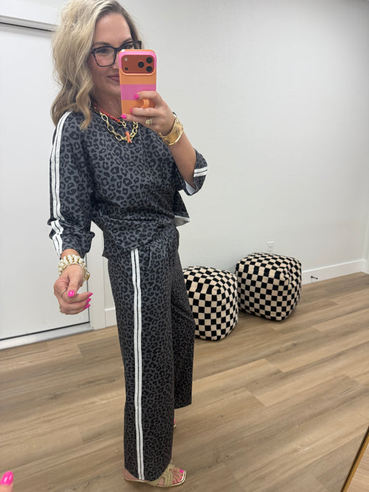 Gray & Black Cheetah Print Long Pant Set