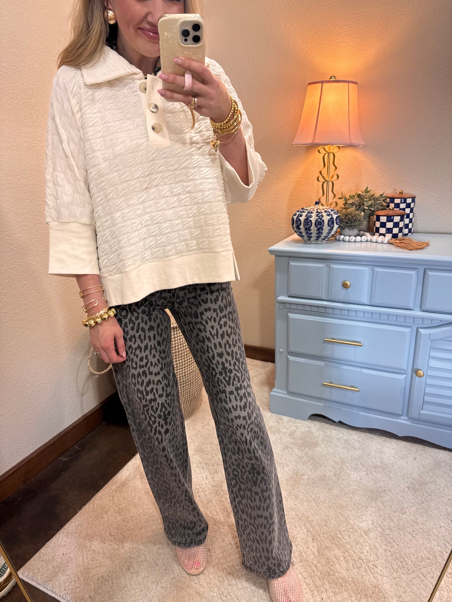 Ivory Quilted 3/4 Sleeve Top with Button Detail