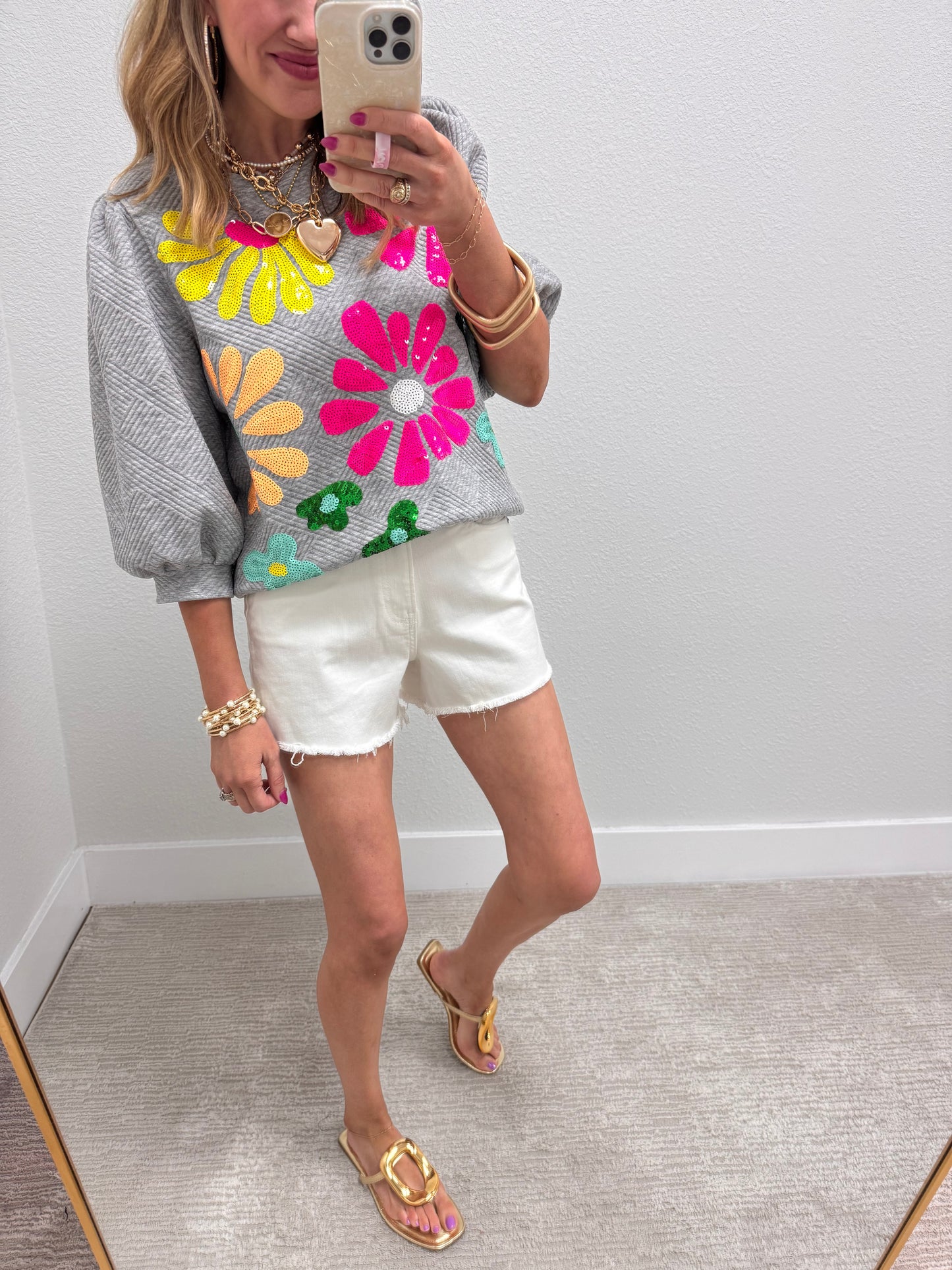 Grey Flower Sequins 3/4 Puff Sleeve Quilted Top