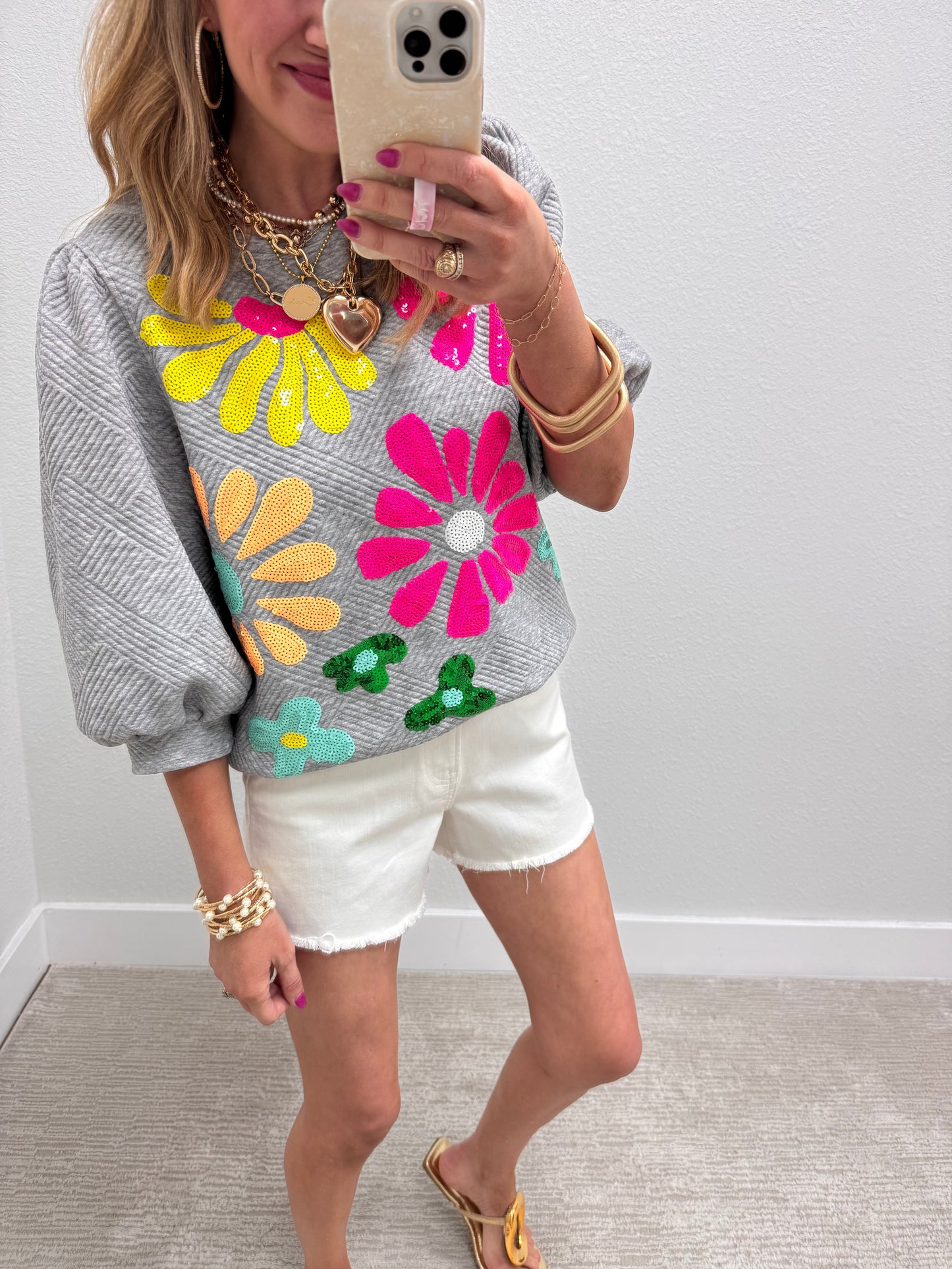 Grey Flower Sequins 3/4 Puff Sleeve Quilted Top