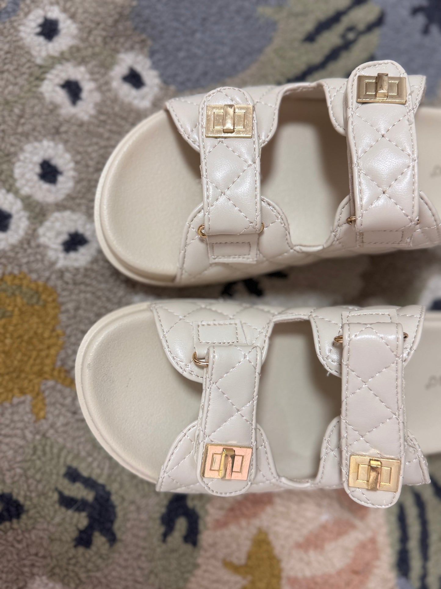 Cream Quilted Slide on Sandals