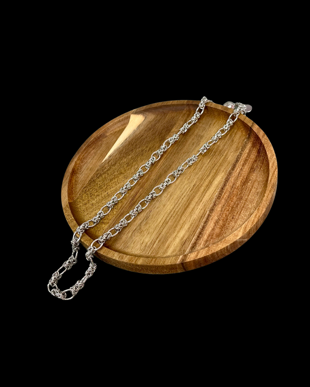 Silver Ornate Chain Magnetic Necklace