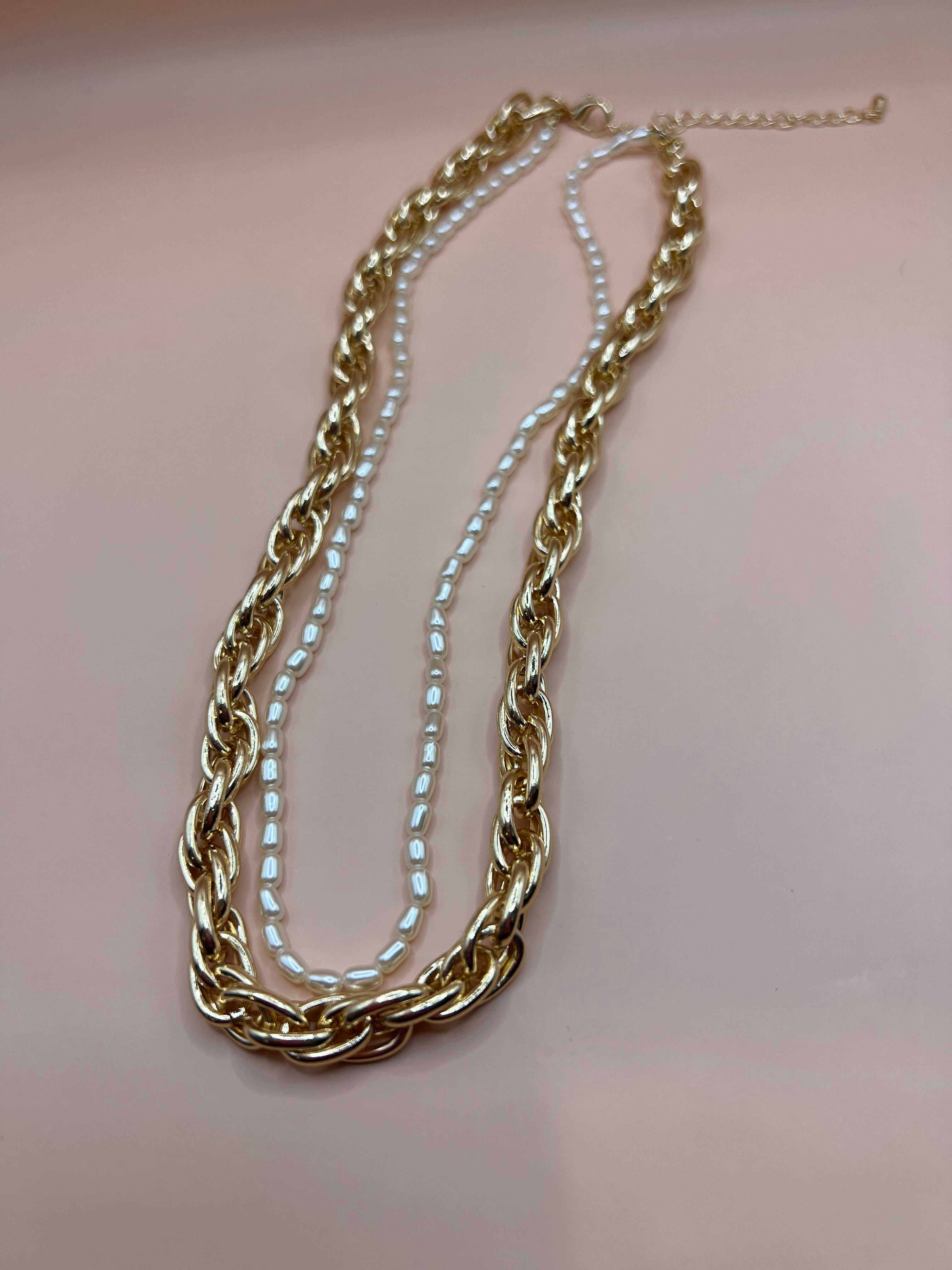 Gold Linked Chain With Freshwater Pearl Strand