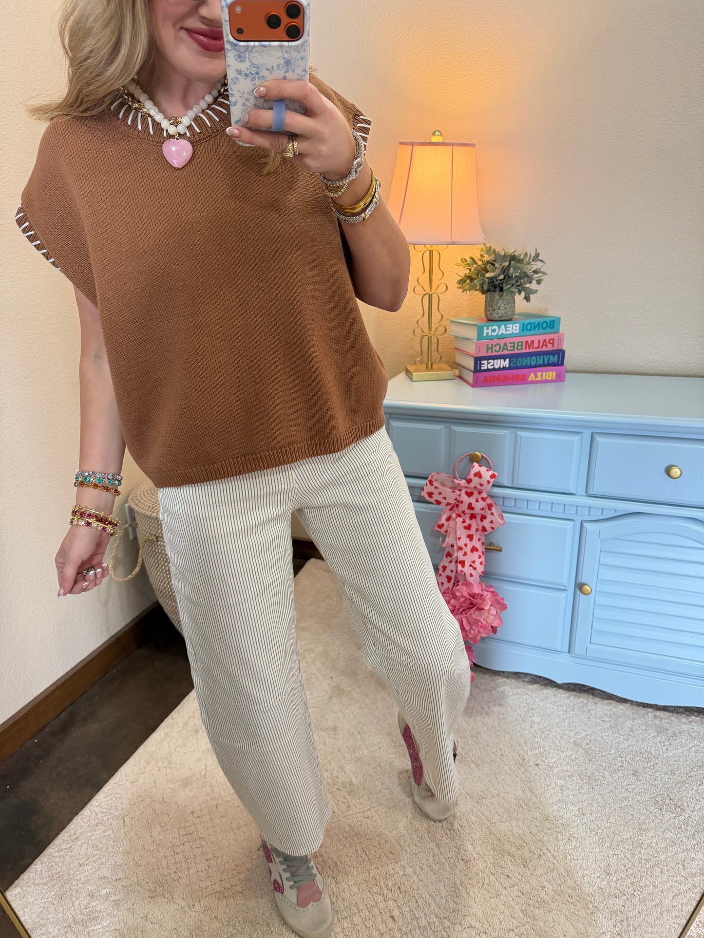 Camel Stitch Detailed Sweater Vest Top