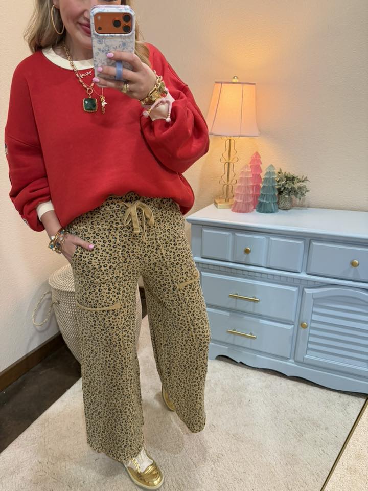 Red Patch Sleeve Sweatshirt Top