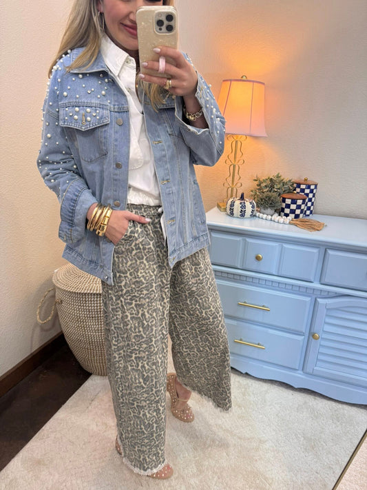 Pearl Rhinestone Detailed Denim Jacket