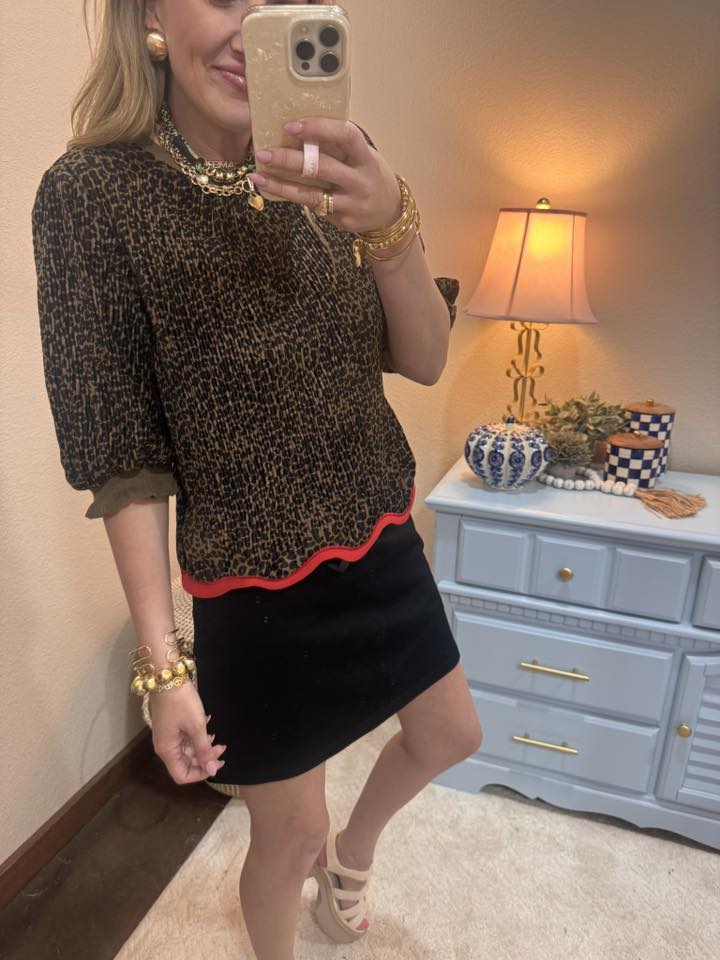 Leopard Brown Contrast Wavy Hem Animal Print Top
