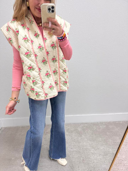 Ivory & Pink Floral Print Quilted Vest With Pockets FS