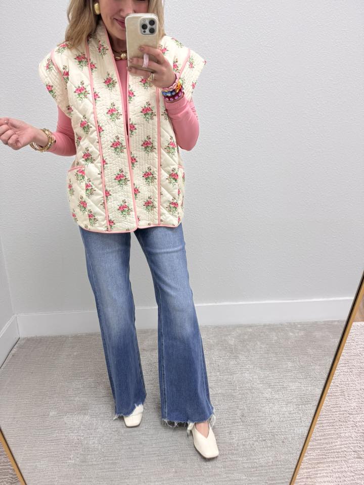 Ivory & Pink Floral Print Quilted Vest With Pockets