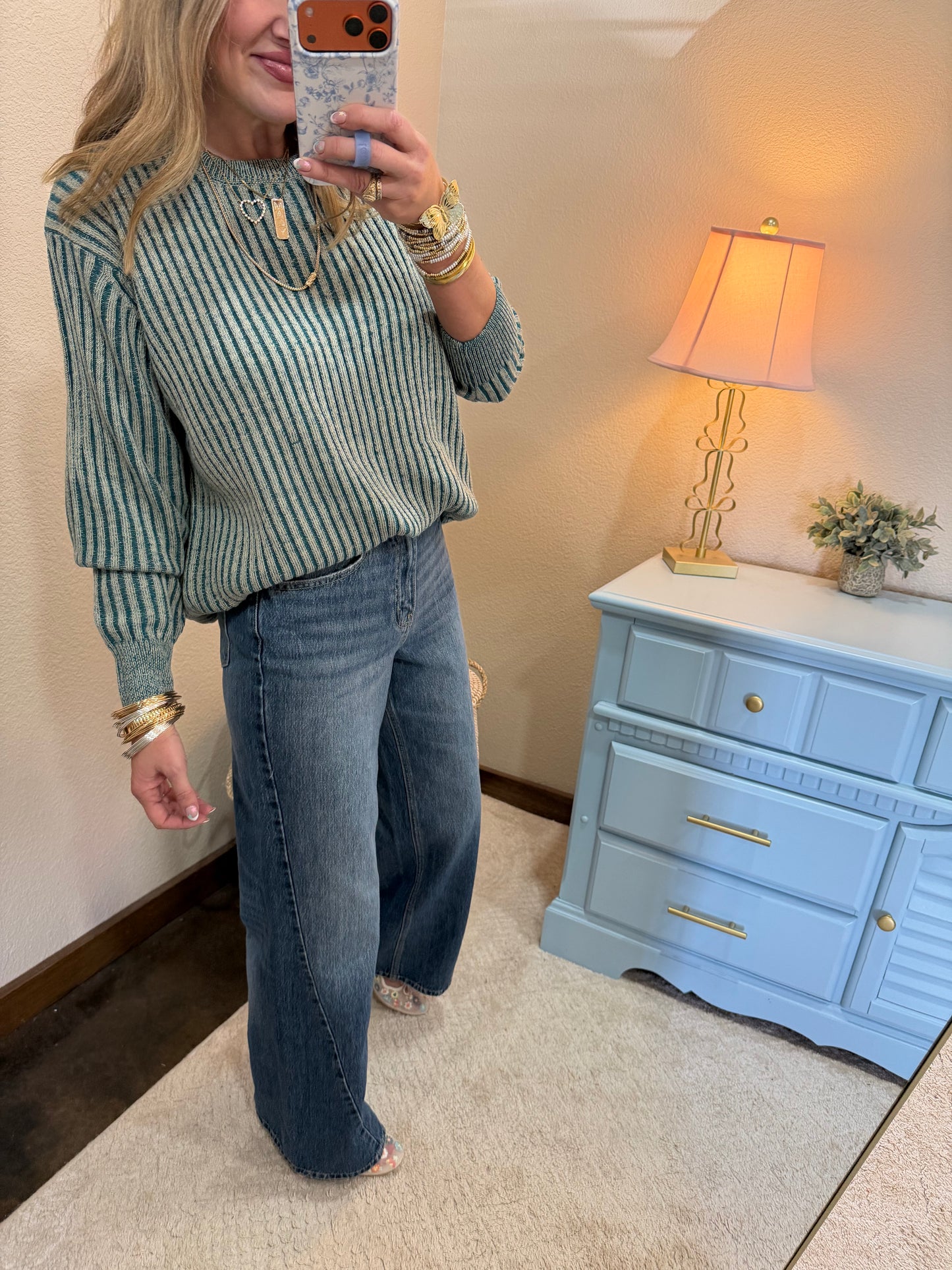 Teal Curved Bottom Long Sleeve Pullover