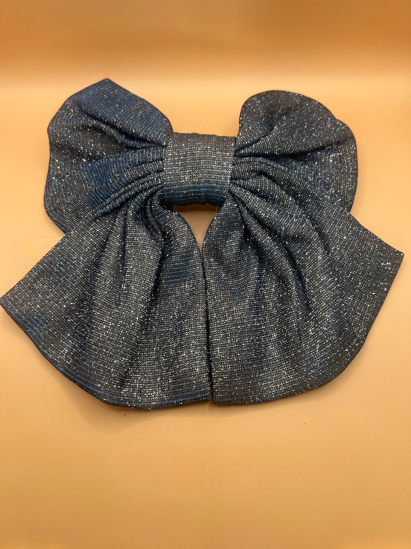 Bow Clip (2 colors!)