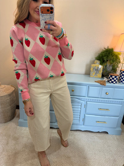 Soft Pink Strawberry and Diamond Grid Pattern Crew Neck Sweater