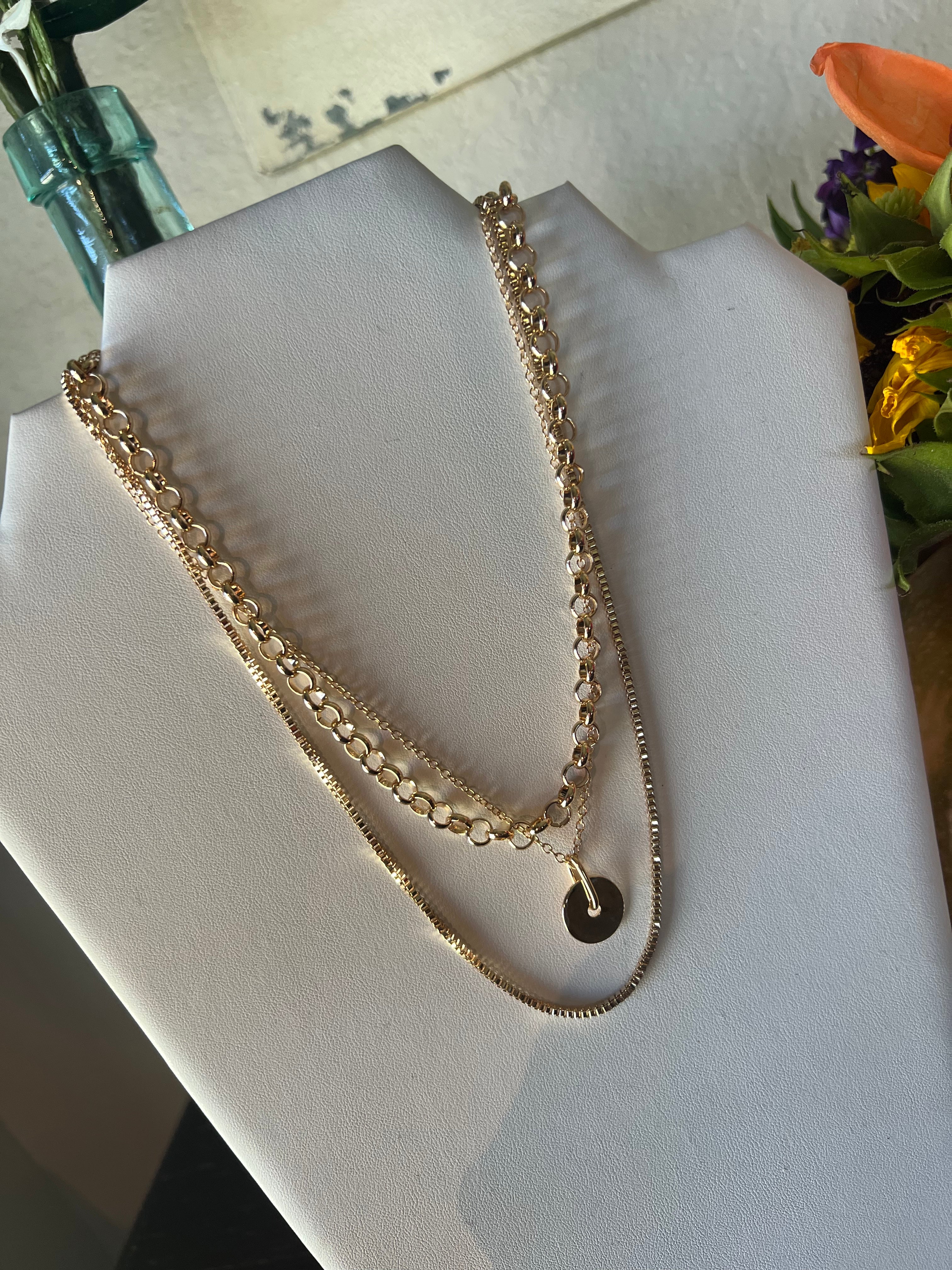 3 Piece Chain with Charm Layered Necklace (Silver and Gold!)