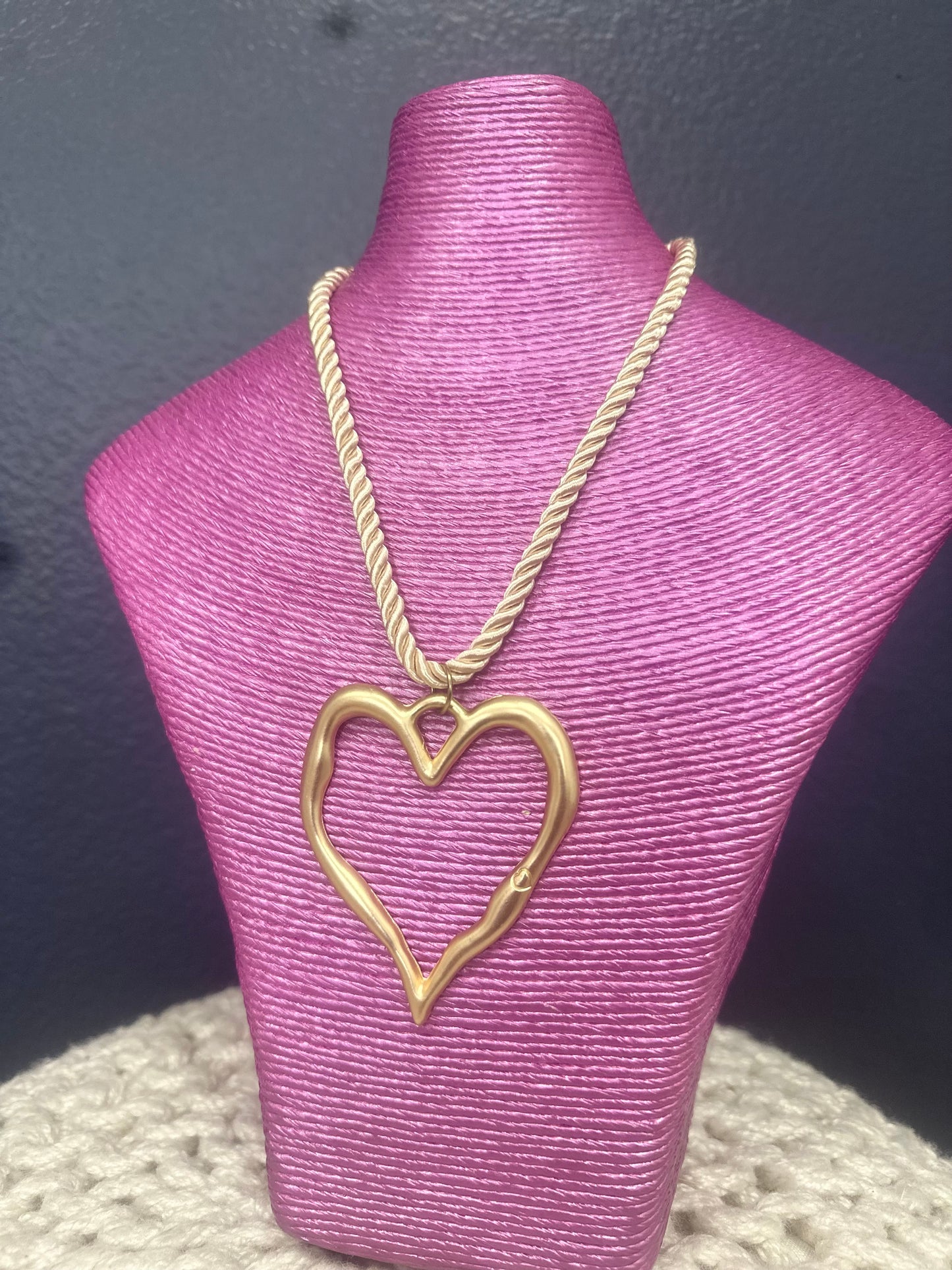 Matte Gold Large Heart Rope Chain