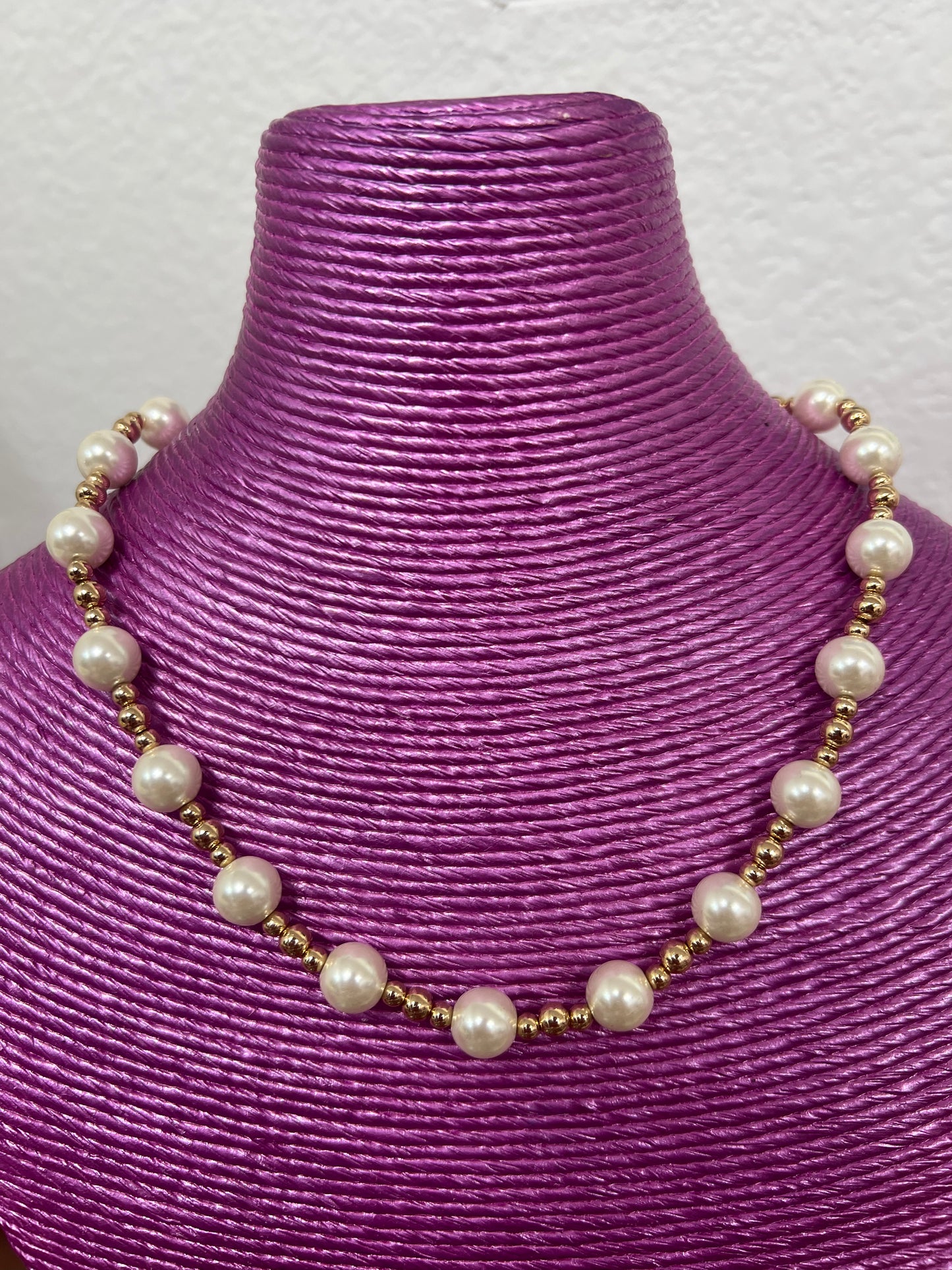 Gold and Pearl Beaded Magnetic Necklace