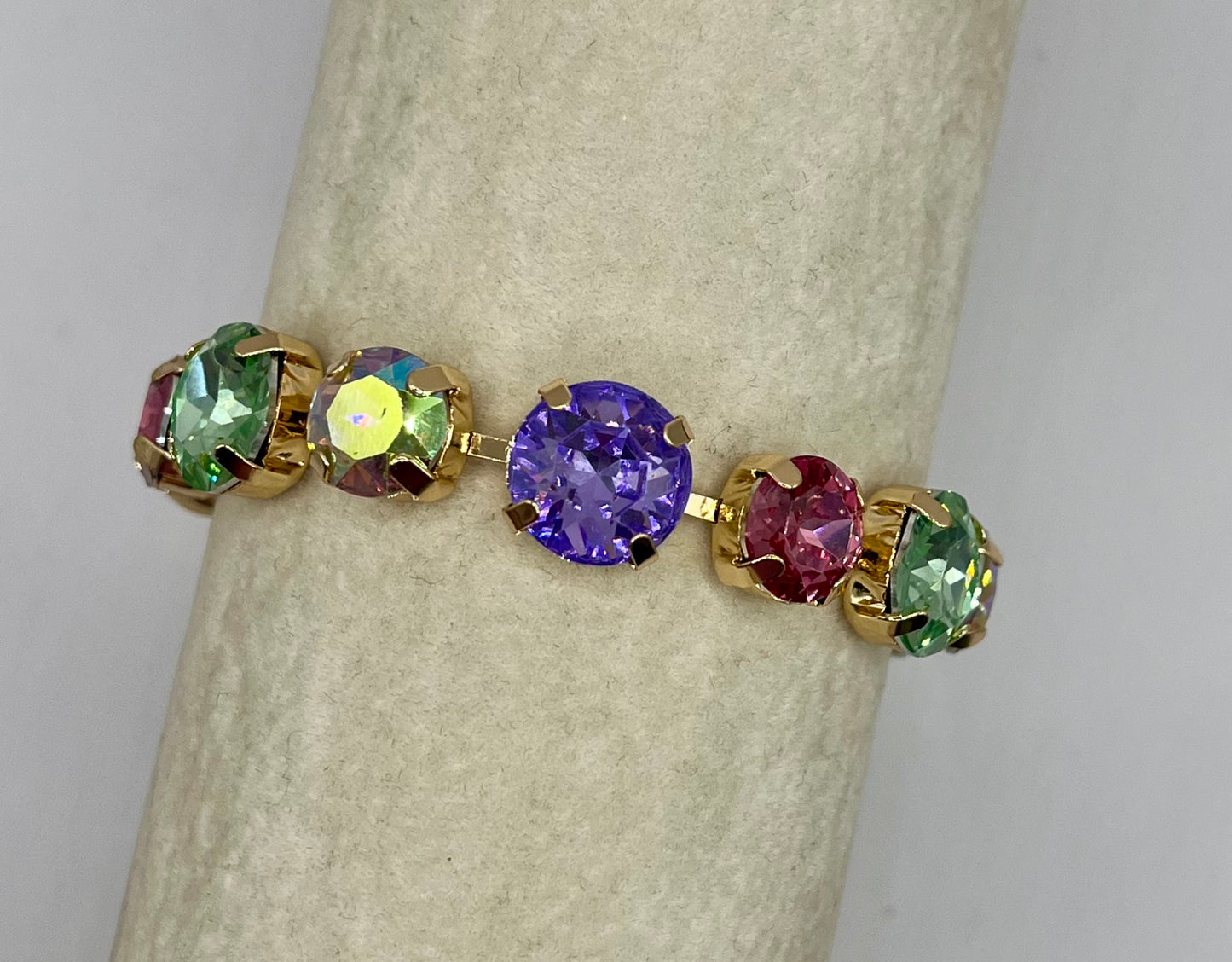 Crystal Light Multi Stone with Magnetic Closure Bracelet