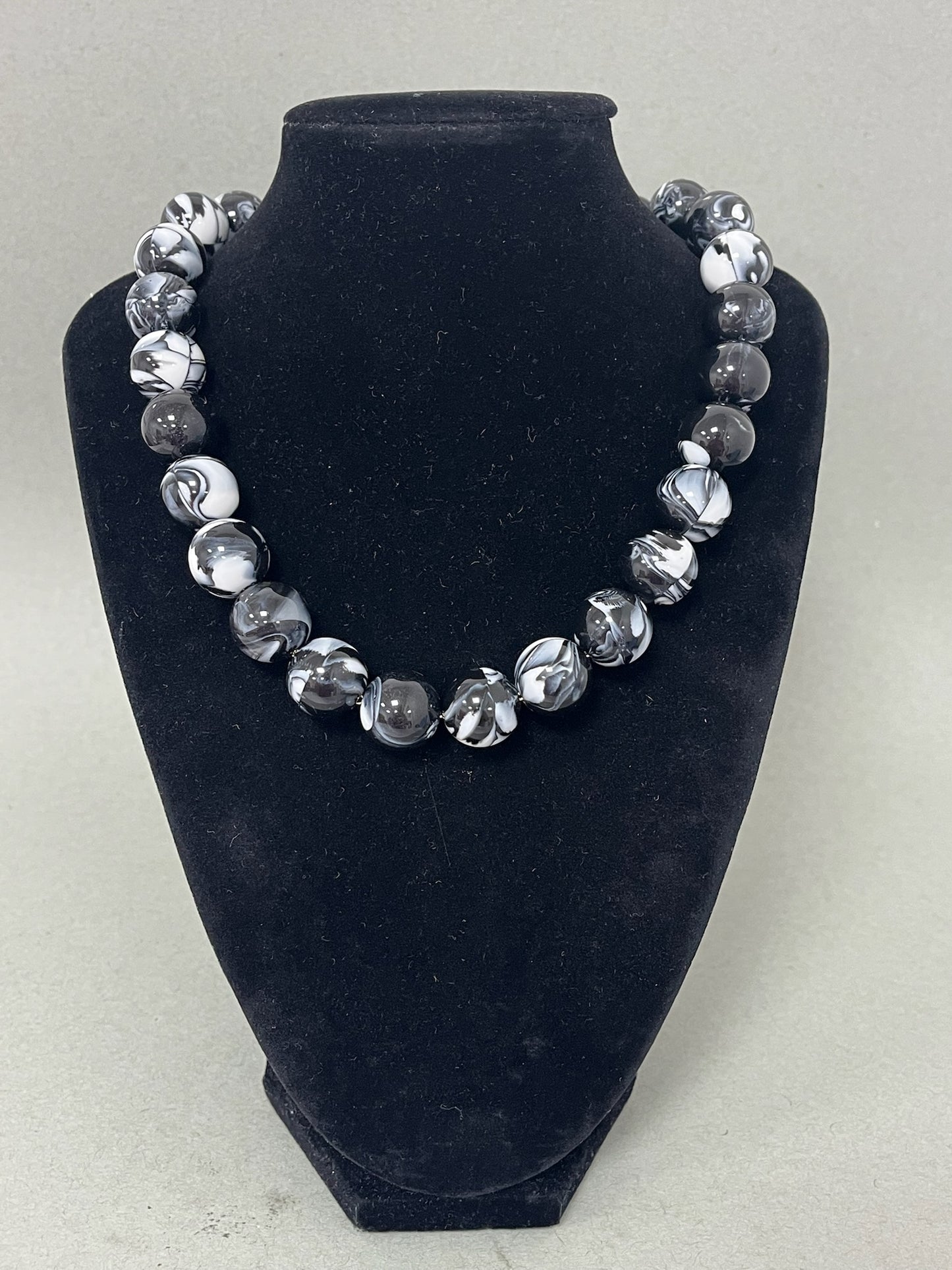 Bead Magnetic Bead Necklace With Removable Heart Charm