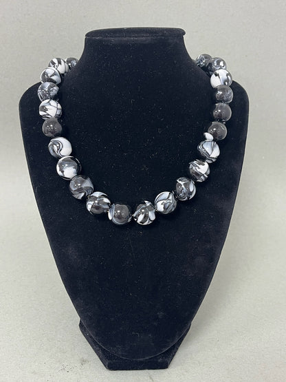 Bead Magnetic Bead Necklace With Removable Heart Charm