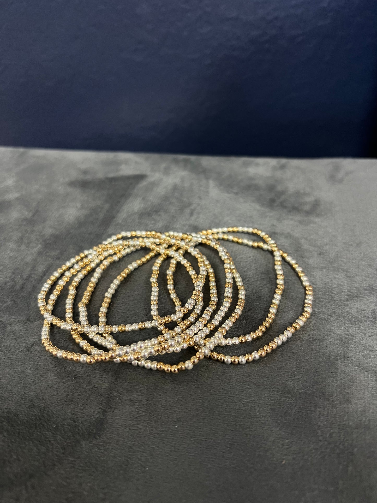 Set of 7 Gold and Silver Mix Bead Bracelet