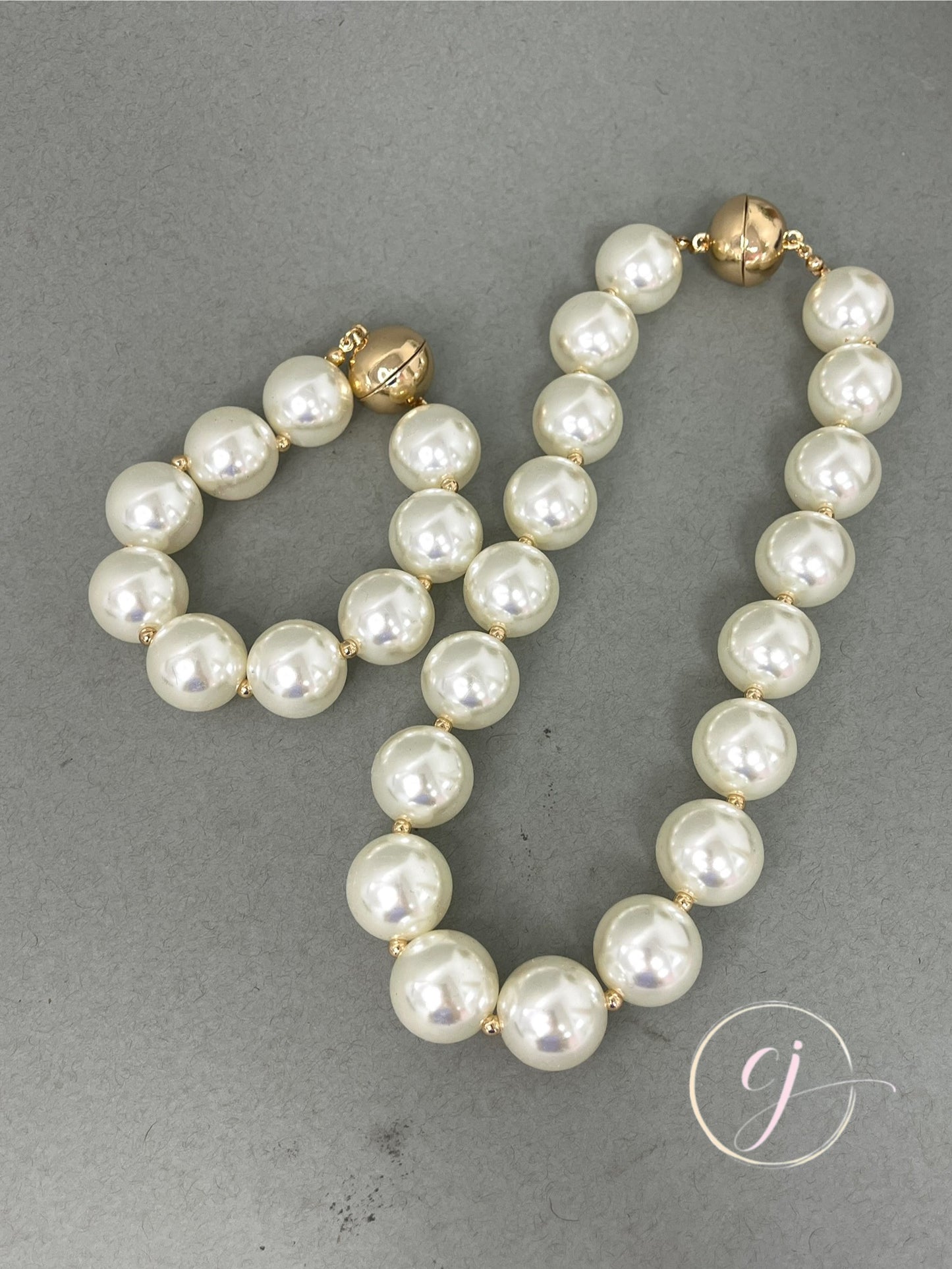 Large Pearl Magnetic Bracelet 20 mm